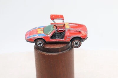 Mercedes Benz C111 1970 Redline Hot Wheels puerta ala de gaviota roja HK, áspera Foto 1 de 4