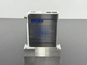 Medidor de flujo másico Brooks Instruments GF-125C-204431 - Imagen 1 de 5