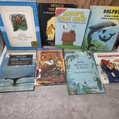 Lot of 8 Mixed Kids Read Books Pre-Owned  - Image 1 of 4