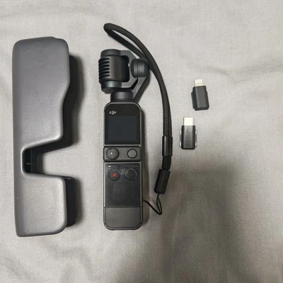 DJI Pocket 2-140min Runtime,4-Mic Array,ENGLISH,Practical Cam - Image 1 of 3