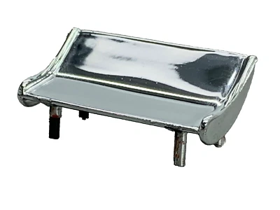 1/64 DCP PARTS CHROME TURBO WING - Image 1 of 2