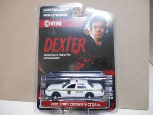 FORD CROWN VICTORIA 2001 POLICE MIAMI DEXTER HOLLYWOOD 1:64 GREENLIGHT - Imagen 1 de 2