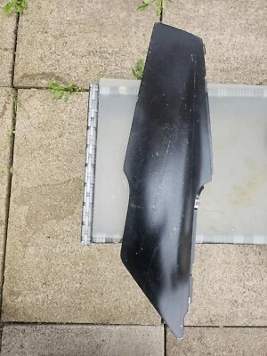 Carenado trasero derecho Fzr600 3he repuestos reparación Foto 1 de 4