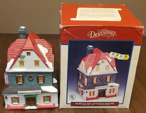 1993 Lemax Dickensvale Christmas Village Mario's Ristorante ~ SC482 - Picture 1 of 16