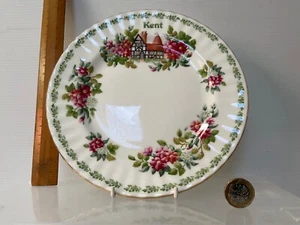 RARE VINTAGE ROYAL ALBERT ENGLISH COUNTRY COTTAGES 8" PLATE KENT - Picture 1 of 3