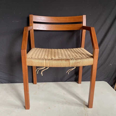 Mid-Century Danish Modern Teak Rope Side Chair In The Style Of Hans Wegner Cover