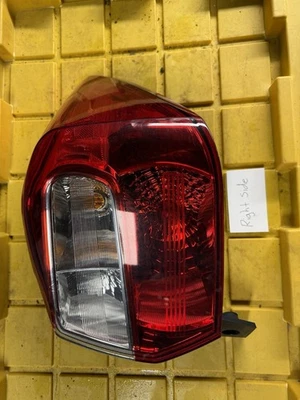 Lámpara de luz trasera derecha pasajero Subaru Impreza 2012-2016 2,0 L vagón OEM Foto 1 de 3