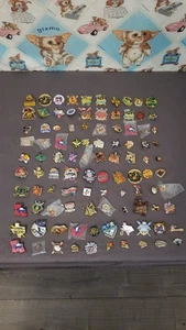 Menge 100 Vintage Softball Pins USA Texas Florida Louisiana ASA & mehr - Bild 1 von 13