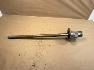 Buje estriado trasero derecho MG MGB con eje OEM Foto 1 de 4