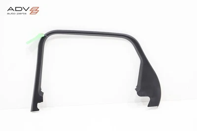 2017–2023 JAGUAR F-PACE ЗАДНЯЯ ПРАВАЯ БОКОВАЯ ДВЕРНАЯ ОКОННАЯ РАМА ОТДЕЛОЧНАЯ ПАНЕЛЬ ОТ ОРИГИНАЛЬНОГО ПРОИЗВОДИТЕЛЯ - Изображение 1 из 4