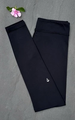 Леггинсы для девочек Ivivva от Lululemon размер 14 полная длина черные ритмичные - Изображение 1 из 4