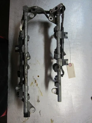 Conjunto de injetores de combustível com trilho para 14-17 Infiniti QX70 3.7 24079EY00A - Imagem 1 de 4