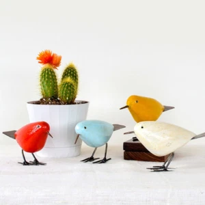 Juego de 4 pájaros coloridos Shona Stone - Imagen 1 de 4