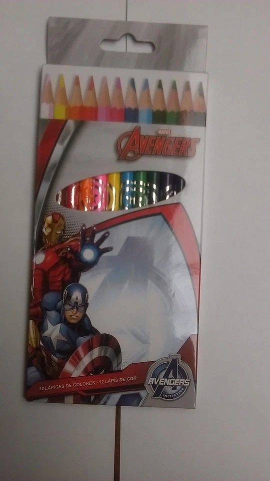 crayon  de couleur  avengers  x12 - Photo 1/1