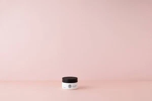 meet tree Sakura Cream 40g - Made in Japan - Picture 1 of 5