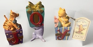 Classic Pooh, Pooh And Friends Weihnachten "JOY" Block Set mit angebrachtem Hängeetikett/Box - Bild 1 von 21