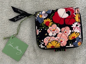 VERA BRADLEY Colorful Flowery Quilted Wallet, Zipper, Snap, Tags, Orig Care Card - Picture 1 of 3