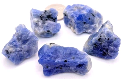 325CT. Rough Blue Sapphire Top Colors Natural Untreated 100% - Image 1 of 3