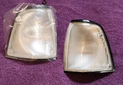 Kia Pride Corner Lights Genuine NOS/used Ford Festiva Euro imported Clear Corner - Image 1 of 4