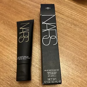 Nars Velvet Matte Skin Tint SPF30 shade LIGHT 0 TERRE NEUVE 50 ml - Picture 1 of 13