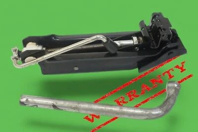 05-2014 VW VOLKSWAGEN JETTA EOS GTI Juego de llaves de tuerca de repuesto para cambio de neumáticos Foto 1 de 4