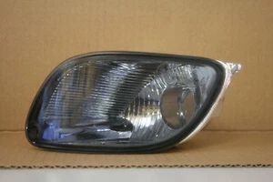 Frontblinker klar/schwarz LINKS Ford Focus ->Mod.2001 - Bild 1 von 3