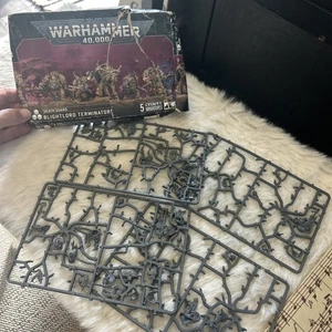 Death Guard Warhammer 40.000 Blightlord Terminators pezzi nuovi - Foto 1 di 11