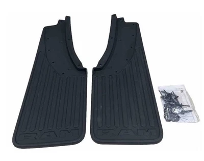 Nuevo juego de guardabarros delantero R y L serie 5500 2020 OEM 82216118AA Foto 1 de 2