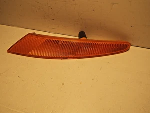 2000 Saturn L Series Left Turn Signal Assembly. - Picture 1 of 3