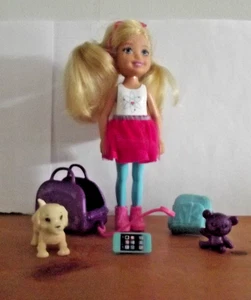 Barbie Chelsea Blonde 6" Doll Travel Set with Puppy & Accessories J10 - Picture 1 of 9