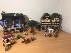LEGO 10193 Castle Mittelalterlicher Marktplatz mit Kühen mit Bauanleitungen - Bild 1 von 12