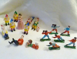 LOT 16 Vintage PLASTIC CAKE TOPPERS Figurines SNOW WHITE Football Team TEENAGERS - Picture 1 of 9