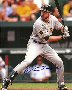 IKE DAVIS PITTSBURGH PIRATES SIGNED AUTO 8x10 PHOTO W/COA SLIGHT SMEAR - Picture 1 of 1
