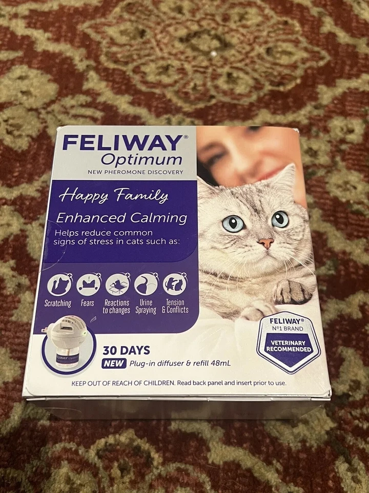 Feliway Optimum Diffuser & Refill Kit for Cats, 48 ml. - UPC: 850002593105 - Image 1 of 1