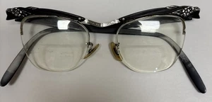VINTAGE Bausch & Lomb CAT EYE EYEGLASSES 1/10 12K GF 18-44- gold filled. & Case. - Picture 1 of 8