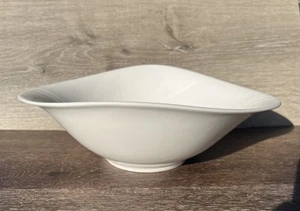 Villeroy & Boch, Dune Lines, Oval Salad Serving Bowl 11" ~new~ - Picture 1 of 6