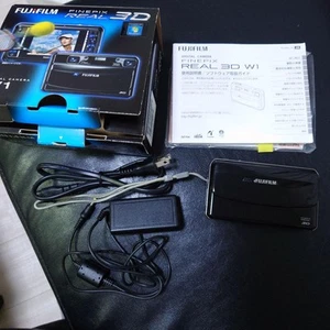 Fujifilm Finepix Real W1 3D Digital Camera Used, High-Quality 3D Photos - Picture 1 of 20