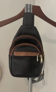 Bostanten Aurora Beige Street Casual Trapeze Sling Bag NWT - Picture 1 of 11