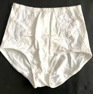 Miederhose mit floraler Spitze Vintage Playtex Gr 65 Neu Weiß - Bild 1 von 5
