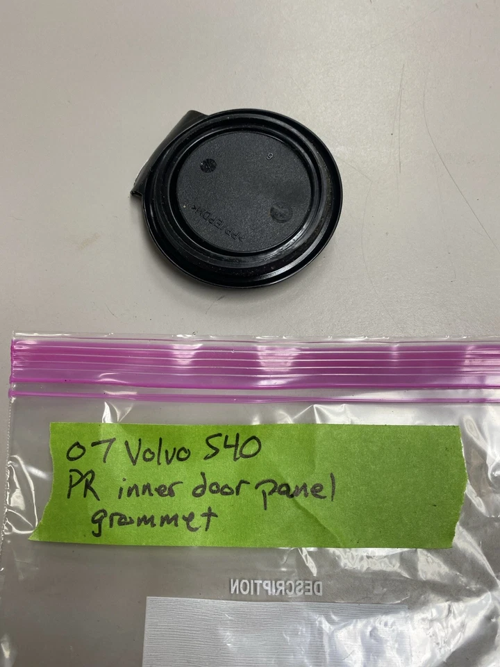 06 SATURN VUE Pasajero Panel Interior Puerta Ojal Foto 1 de 1