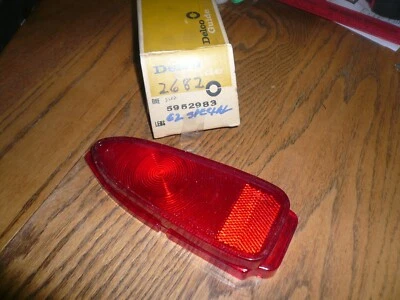 Buick Special 1962 4 puertas PAR DE LENTES DE COLA ORIG. GM NOS 5952983 LH Foto 1 de 2