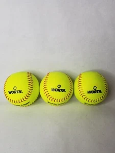 3 Worth Official League 12 Zoll Solid Cork Rubber Center Green Soft Balls V6 - Bild 1 von 4