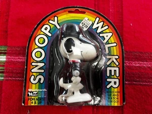 Snoopy Walker, Aviva, 1965, Woolworths - Picture 1 of 1