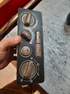 98-00 COROLLA AC Heat Temperature Control Climate - Picture 1 of 4