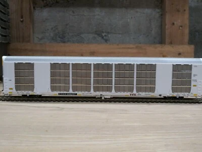 ScaleTrains HO Scale Multi-Max Auto Rack - TTX - Image 1 of 4