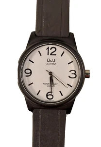Mens QQ Casual Black Plas Case White Dial Black Rubber Band Analog Watch New Bat - Picture 1 of 7