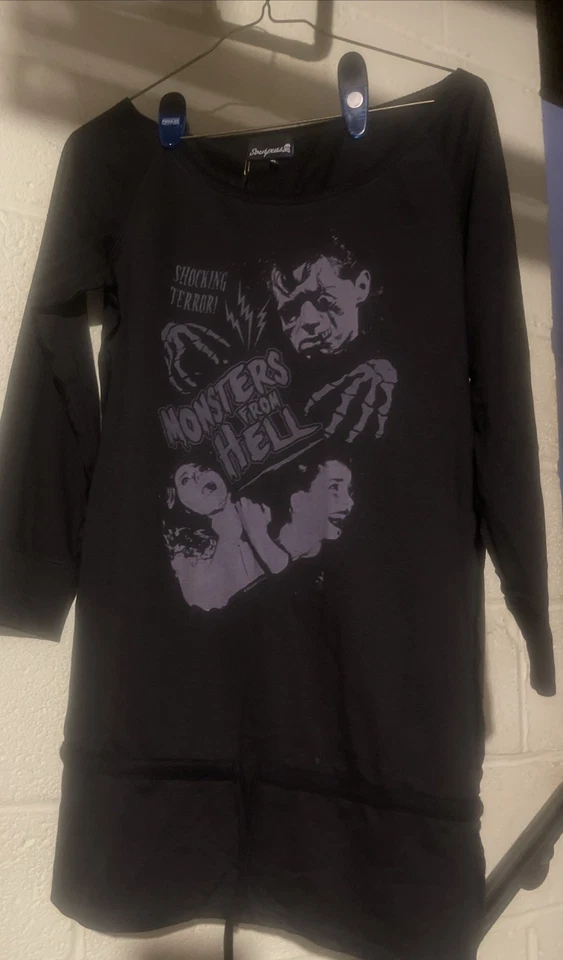Camisa Sourpuss Manga Larga Para Mujer Mediana ¡Terror Impactante! Monsters From Hell  Foto 1 de 3