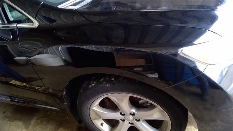 *SOLO RECOGIDA LOCAL* Guardabarros derecho pasajero compatible con 09-16 VENZA 10290909 Foto 1 de 4