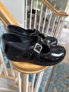 Sanita 37 Mary Jane Danish Clogs Schuhe schwarz Lackleder Riemen Urlaub Weihnachten - Bild 1 von 14