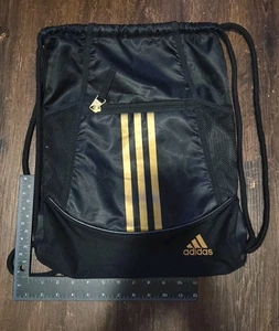 Adidas Alliance II Sackpack borsa con coulisse, nero/oro con tasca con zip - spedizione gratuita! - Foto 1 di 4